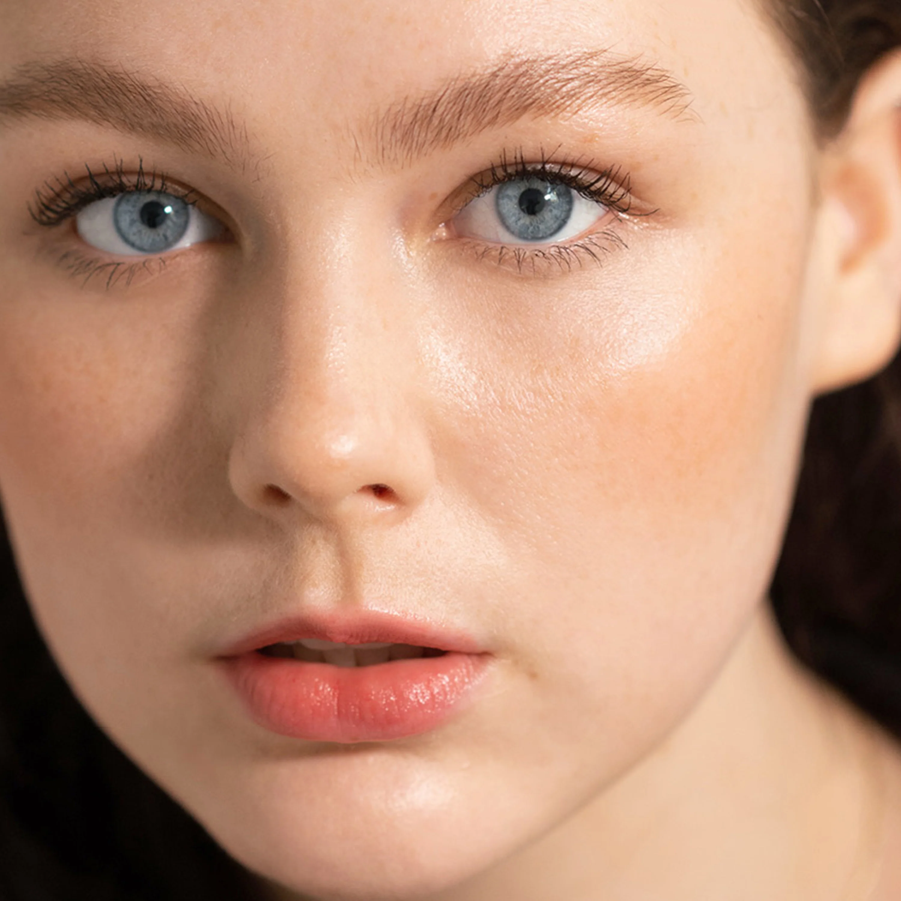 Almond Brow Pencil - Image 7