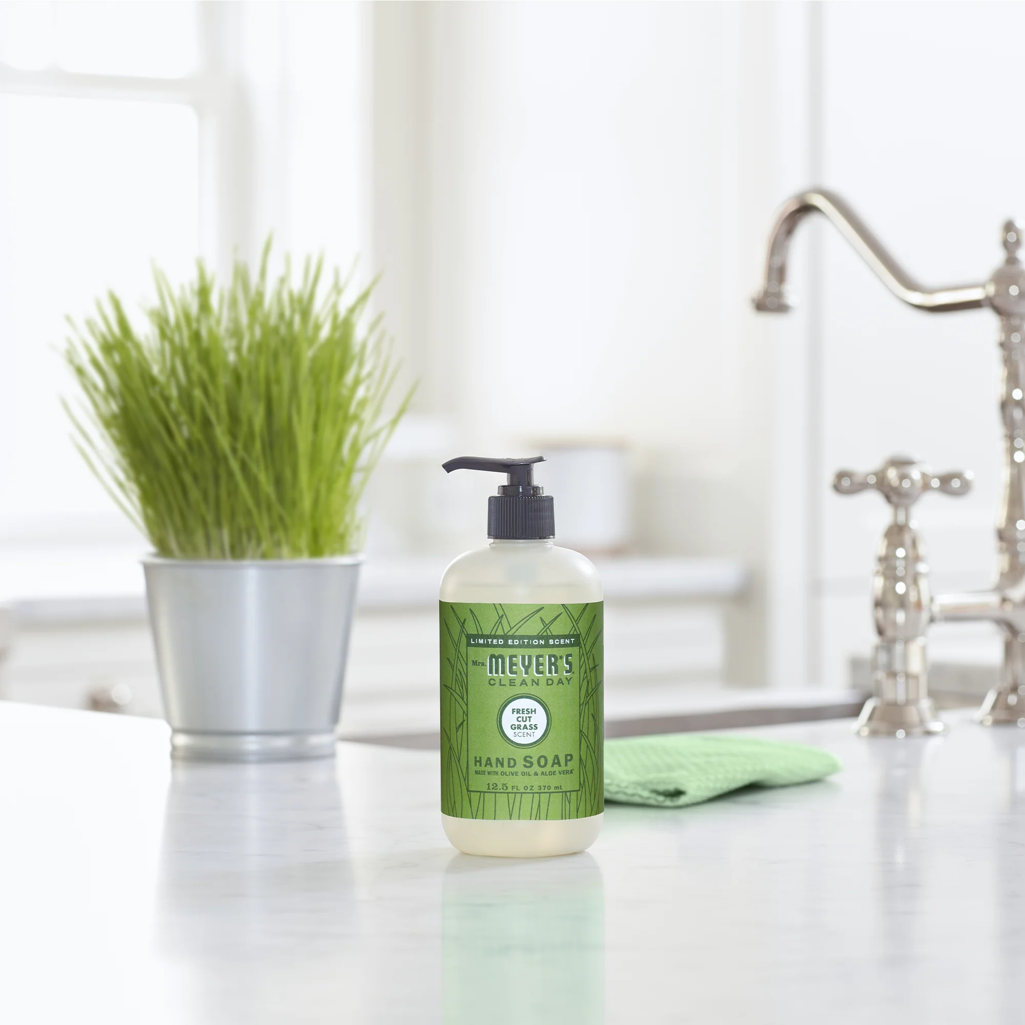 Hand Soap - Image 61