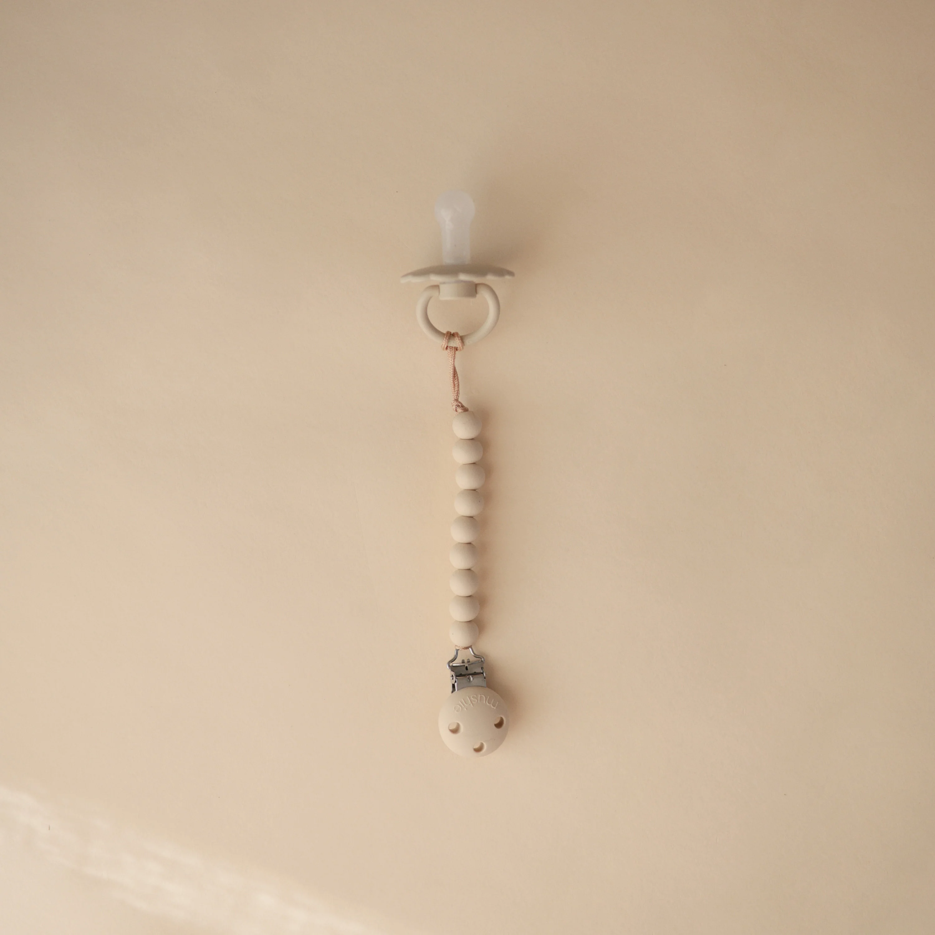 Silicone Pacifier Clip | Hera - Image 9