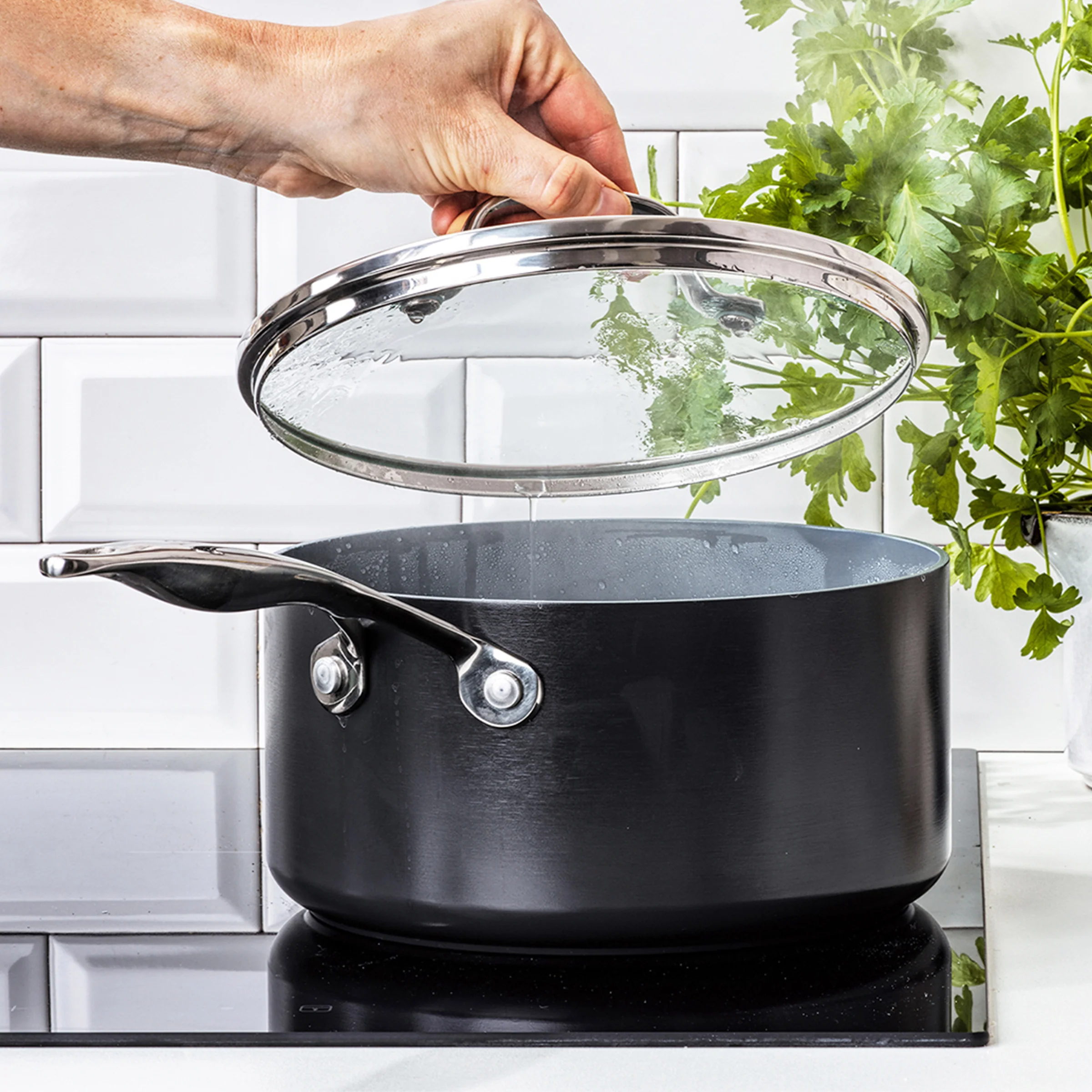 Valencia Pro Nonstick, Ceramic Sauce Pan with Lid, 2qt - Image 11